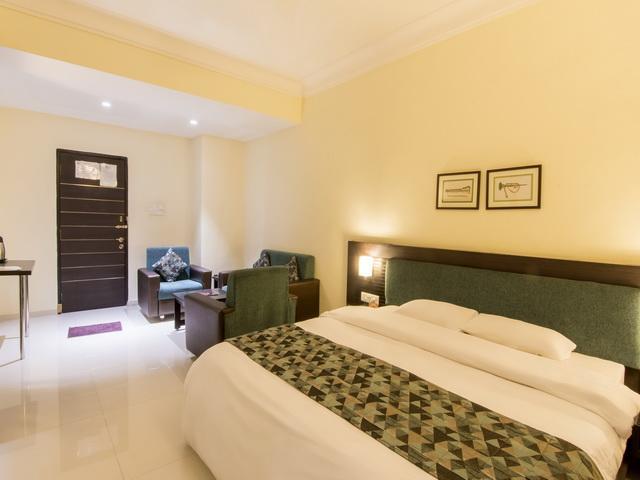 Hotel The Westend Ahmedabad Exterior foto